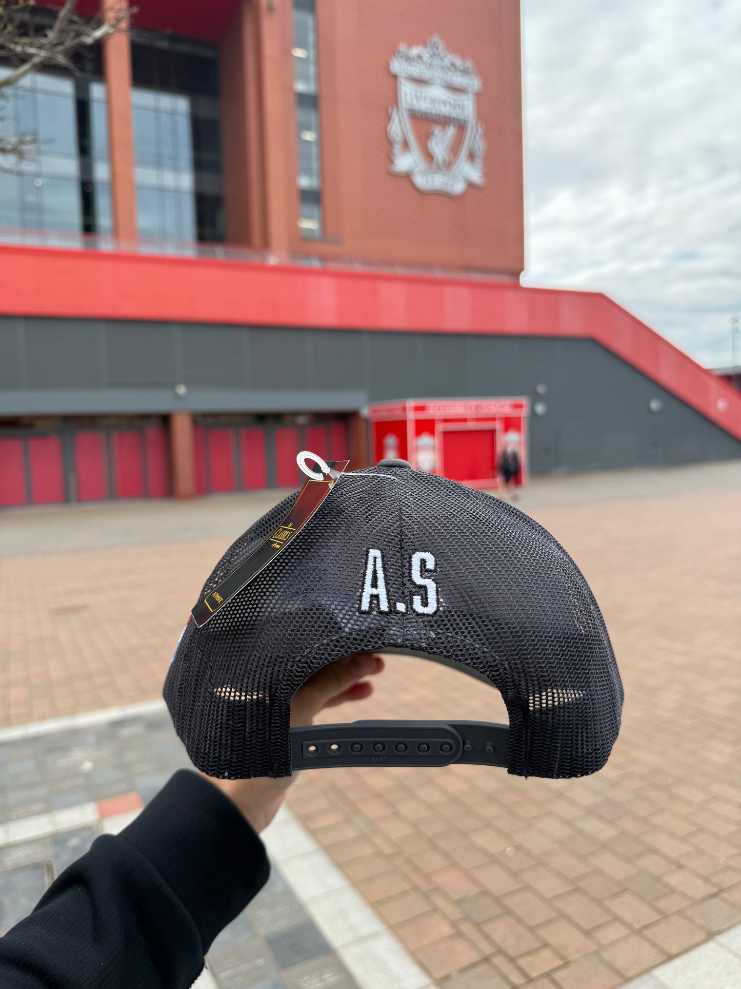 ARNE SLOT 2025 CHAMPIONS BLACK EDITION.